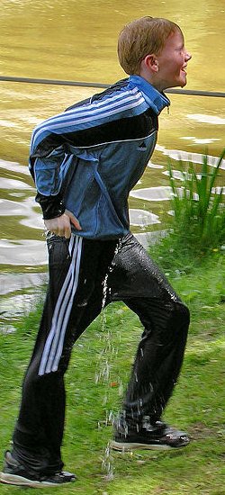 Encourage your kids to wear sports clothes for swimming.